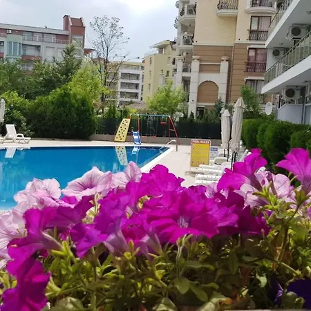 Апартхотел Studio In Apartcomplex Solmarine Слънчев бряг