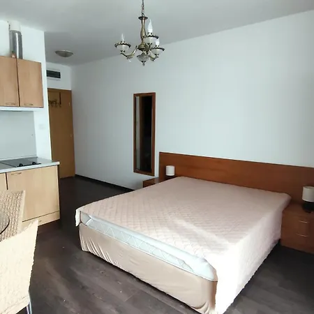Studio In Apartcomplex Solmarine