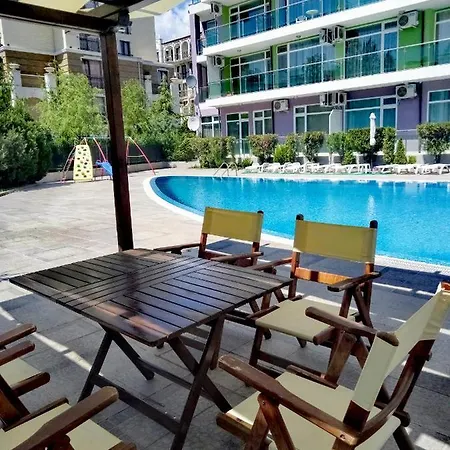 Studio In Apartcomplex Solmarine アパートホテル サニービーチ